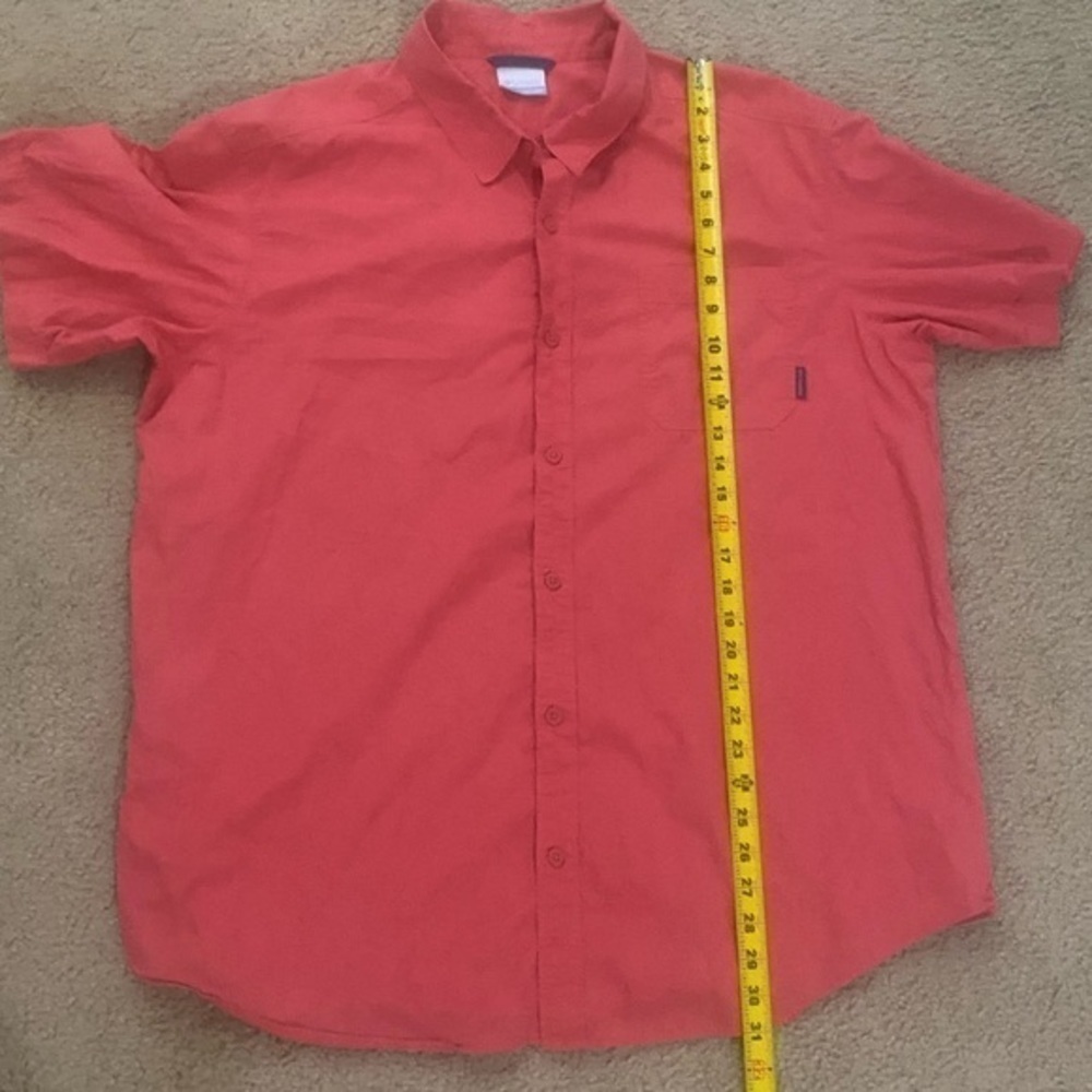 Columbia Men’s 2XL Thompson Hill Short Sleeve Button Down Shirt - Picture 6 of 9